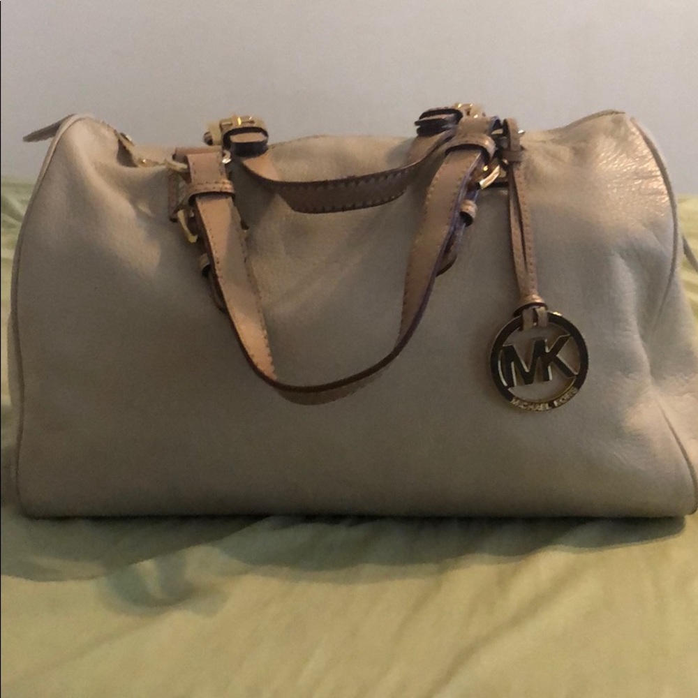 Michael Kors Authentic - image 1